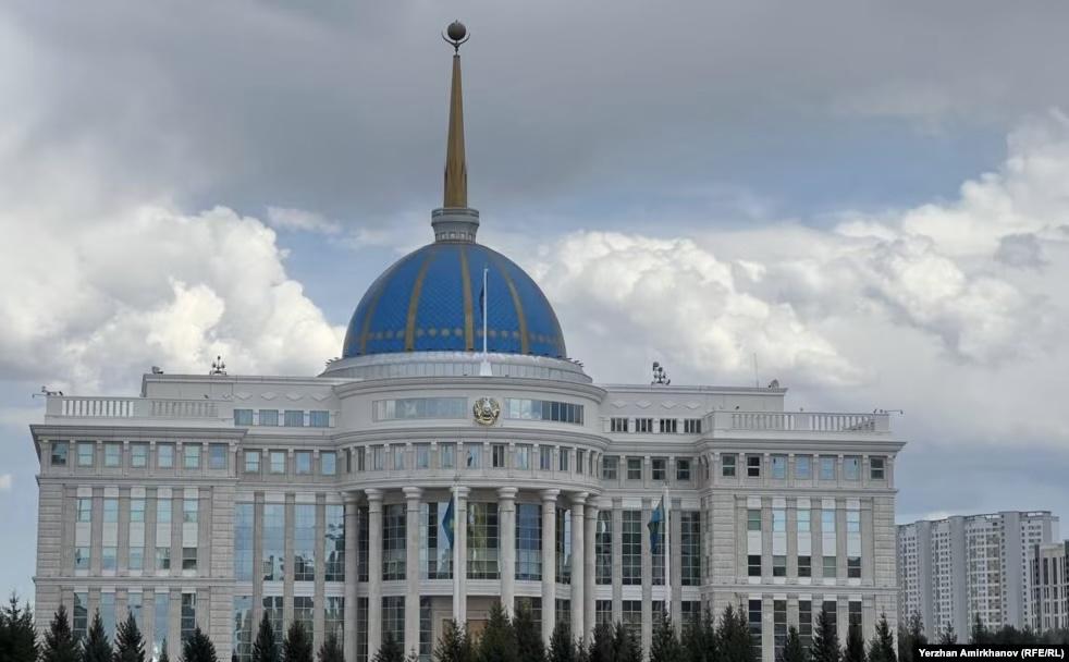 Пять новых министерств появились в Казахстане