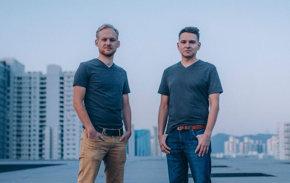 Инженеры из России создали в США робота для приготовления пиццы и получили сотни предзаказов