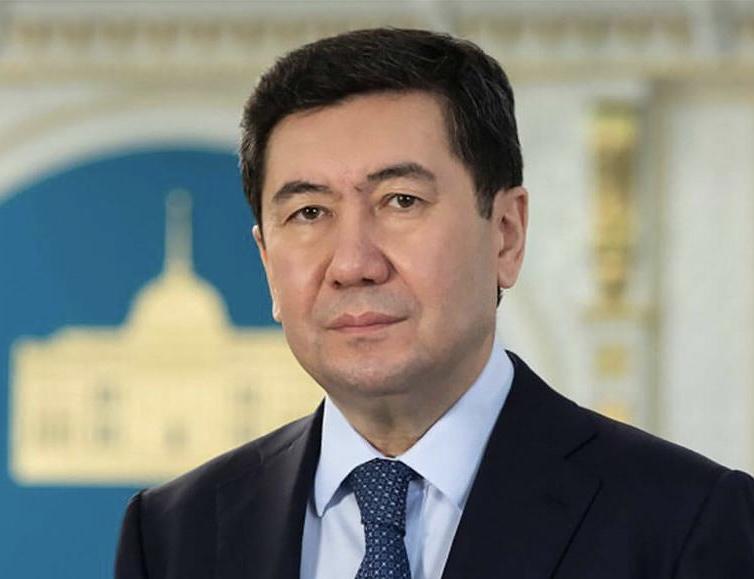 Ерлан Кошанов стал председателем партии AMANAT