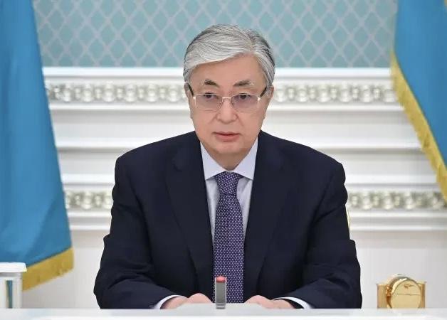 Токаев предложил провести референдум по поправкам в Конституцию