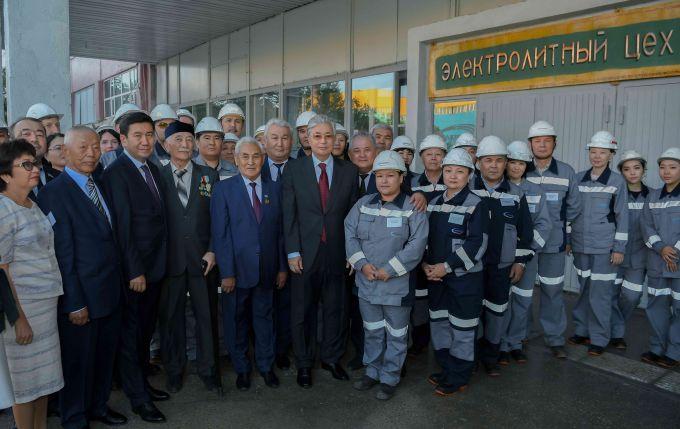 День шахтера. Токаев встретился с работниками Жезказганского медеплавильного завода