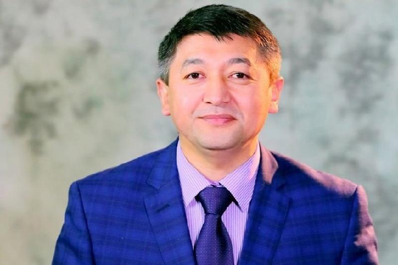 Акан Абдуалиев назначен ректором Академии имени Жургенова