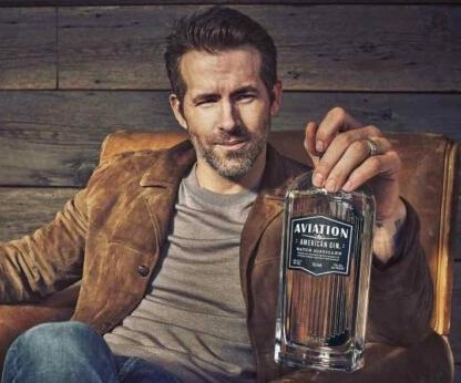 Производитель алкоголя Diageo выкупит бренд джина Aviation American Gin от Райана Рейнольдса