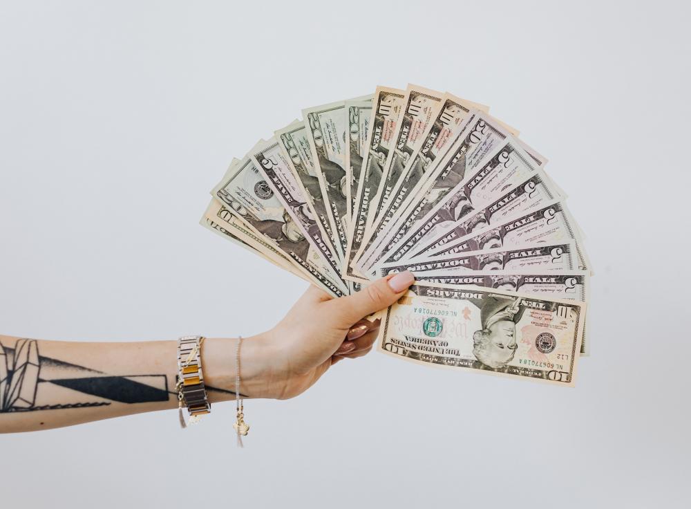 Эксперты назвали 7 компаний, стоимость которых достигнет $1 трлн до 2023 года