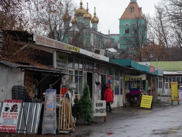 Старейший в Алматы Никольский рынок собираются сносить