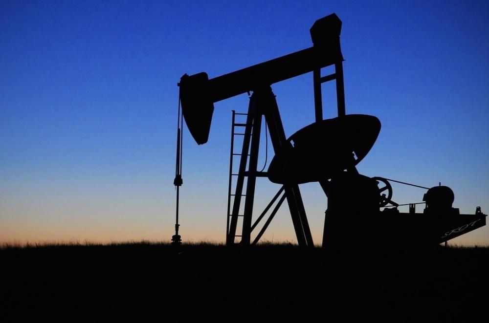 Нефть WTI прервала четырехдневное падение и подскочила на 4%