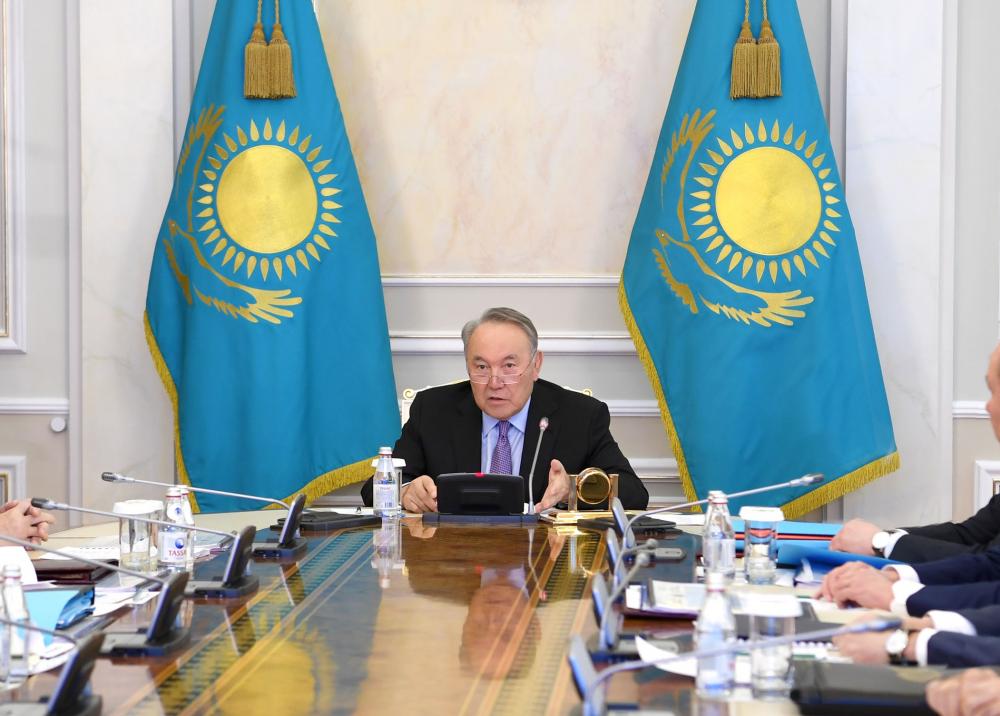 Нурсултан Назарбаев провел заседание Совбеза: Сложившаяся ситуация меня сильно тревожит