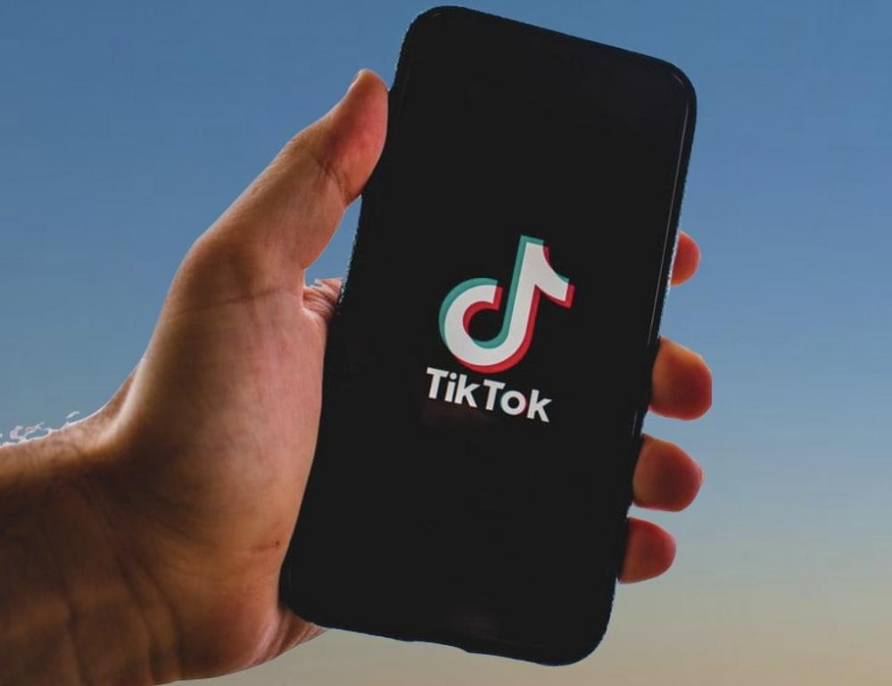 Как малый бизнес в США и Великобритании увеличивает продажи через TikTok