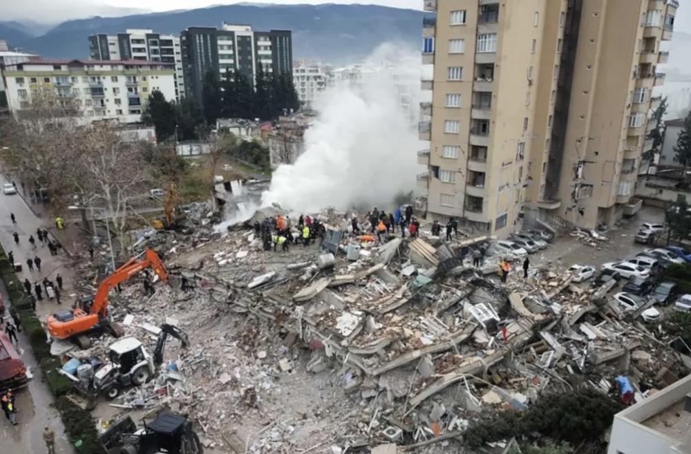 В Турции произошло самое мощное землетрясение с 1939 года