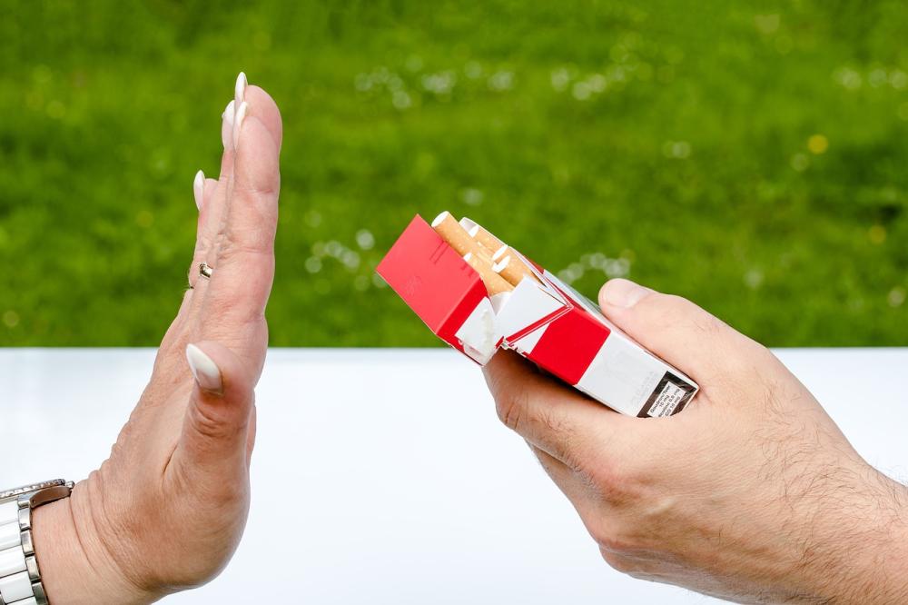 Бизнес не по правилам: сколько табачных денег проходит мимо казны