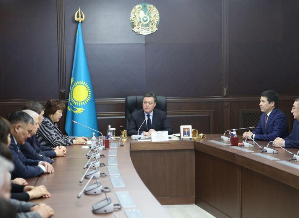 Аскар Мамин представил нового акима Павлодарской области