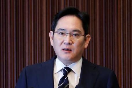 Глава Samsung Electronics Ли Чжэ Ён получил 2,5 года тюрьмы