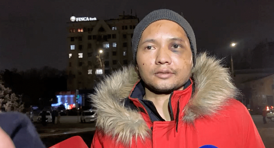 Кыргызский джазмен заявил о находящихся в заложниках в Казахстане