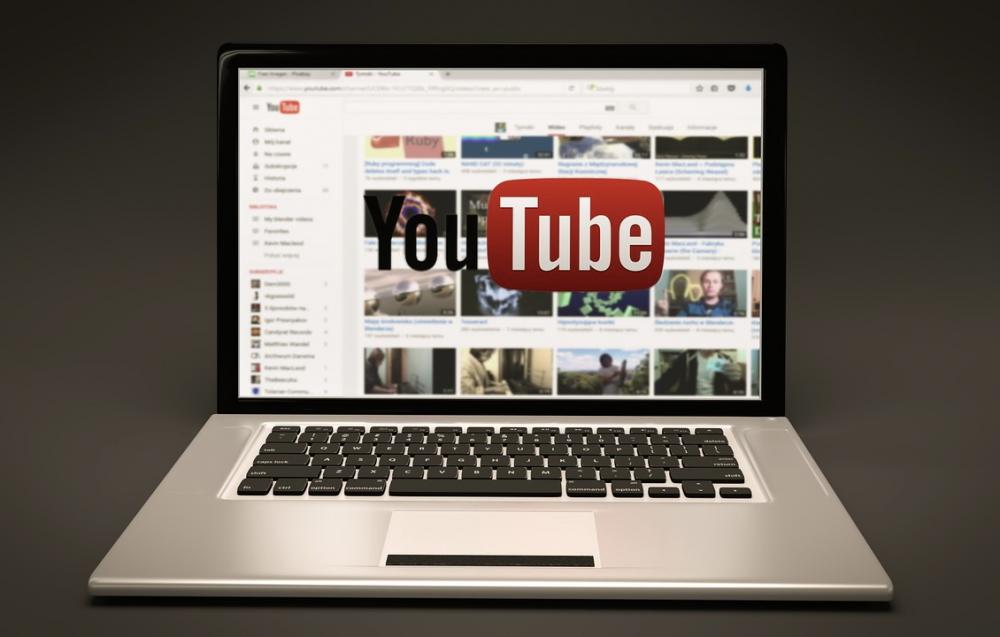Фактчекеры: YouTube - один из главных дезинформаторов в мире