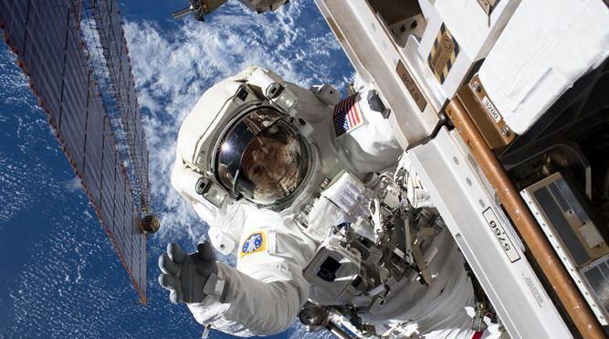 Космические деньги: NASA оценило месяц жизни туриста на МКС