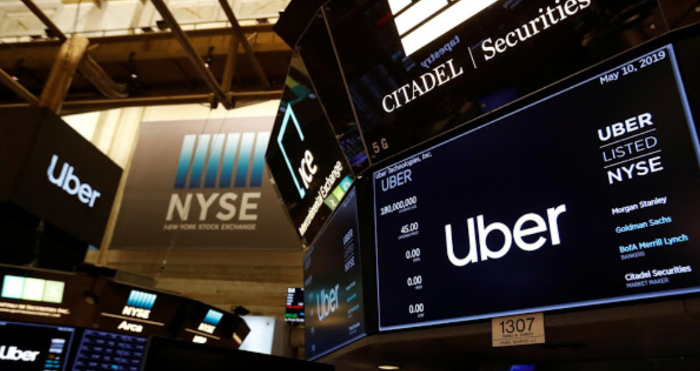 Акции Uber завершили торги выше цены размещения впервые с IPO