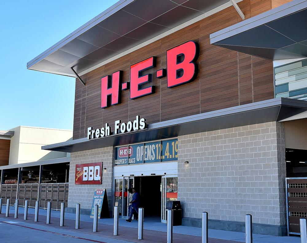 Криптовалютные банкоматы установят в техасской сети супермаркетов HEB