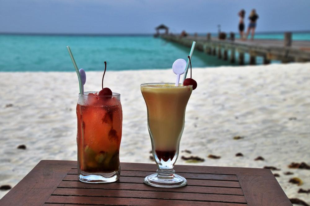 Мальдивы открыли первый в мире курорт для коронавирусного карантина