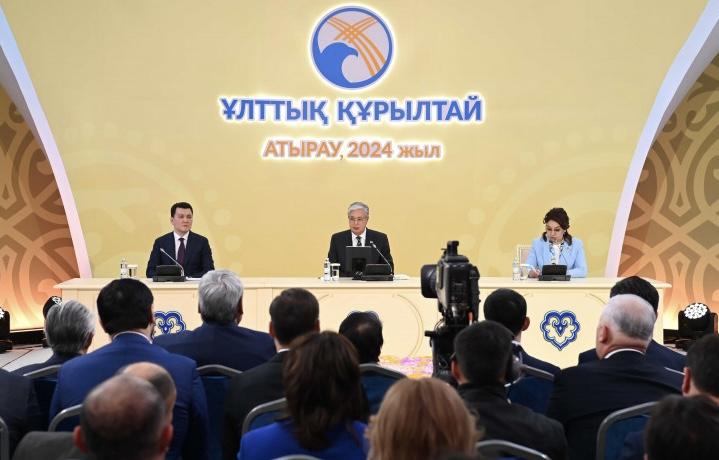 Токаев: Ключевым приоритетом государственной политики останется расширение сферы применения казахского языка