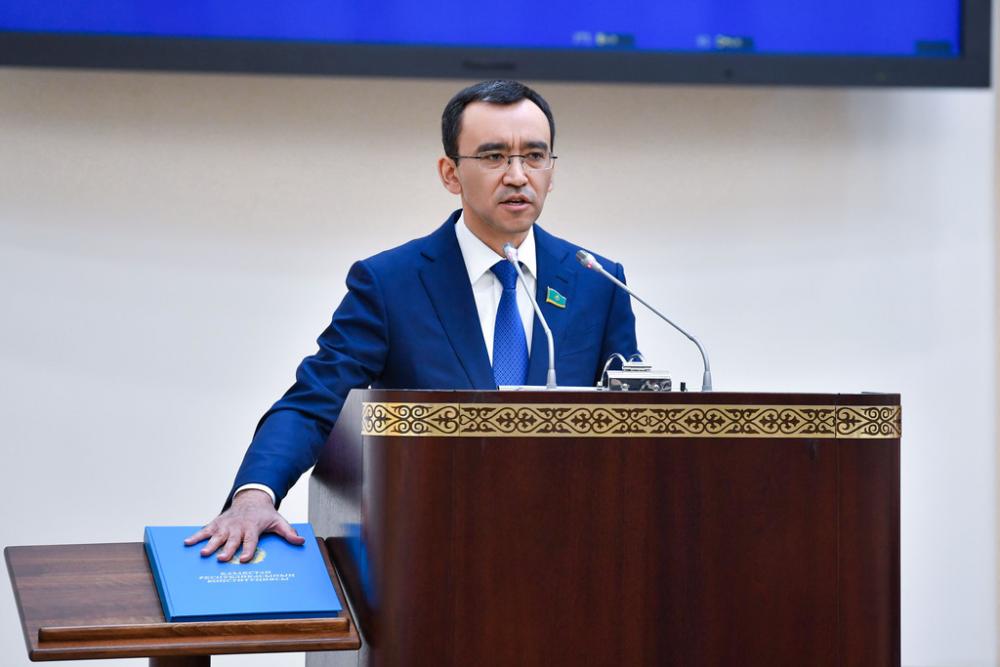 Маулен Ашимбаев избран председателем Сената