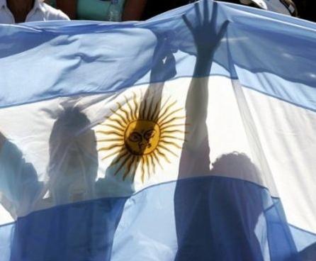 Девятый дефолт Аргентины: страна не может выплатить около $500 млн