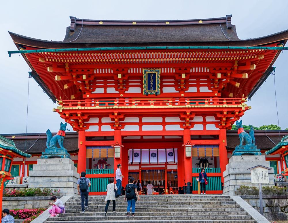 Депутаты правящей партии предложат создать в Японии совет экономической безопасности