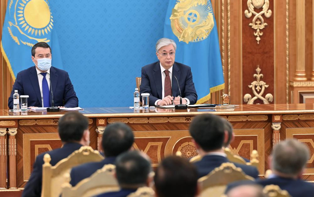 Токаев: Каждый выявленный факт рейдерства должен быть на контроле генерального прокурора