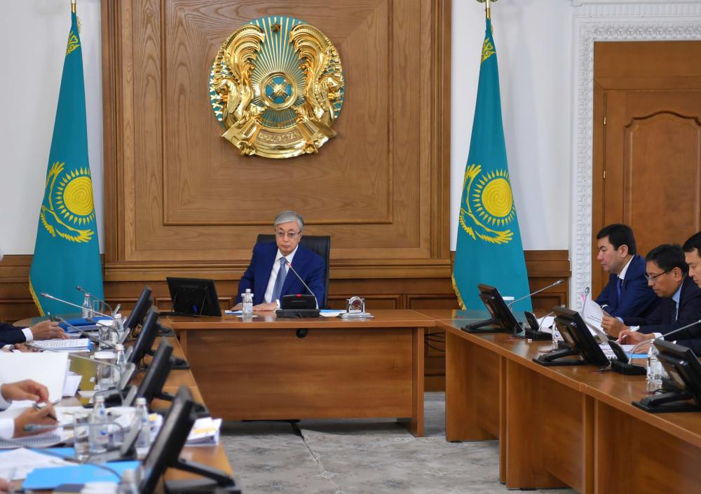 В Казахстане отменят регистрацию иностранцев