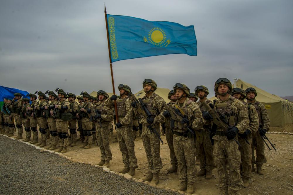 В Казахстане появилась ипотека для военных