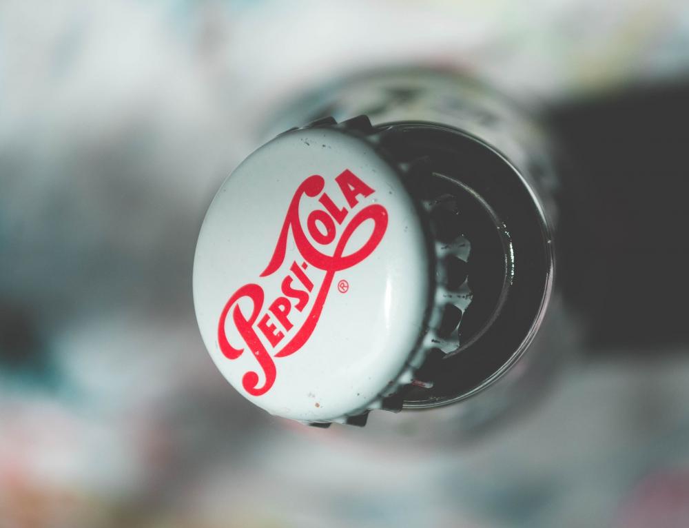 Усилить бренд. Вебфлоу логотип. Pepsi Bottle cap.
