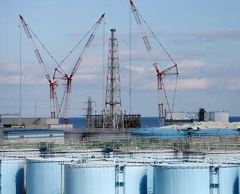 Япония выльет в Тихий океан загрязненную воду с АЭС Фукусимы