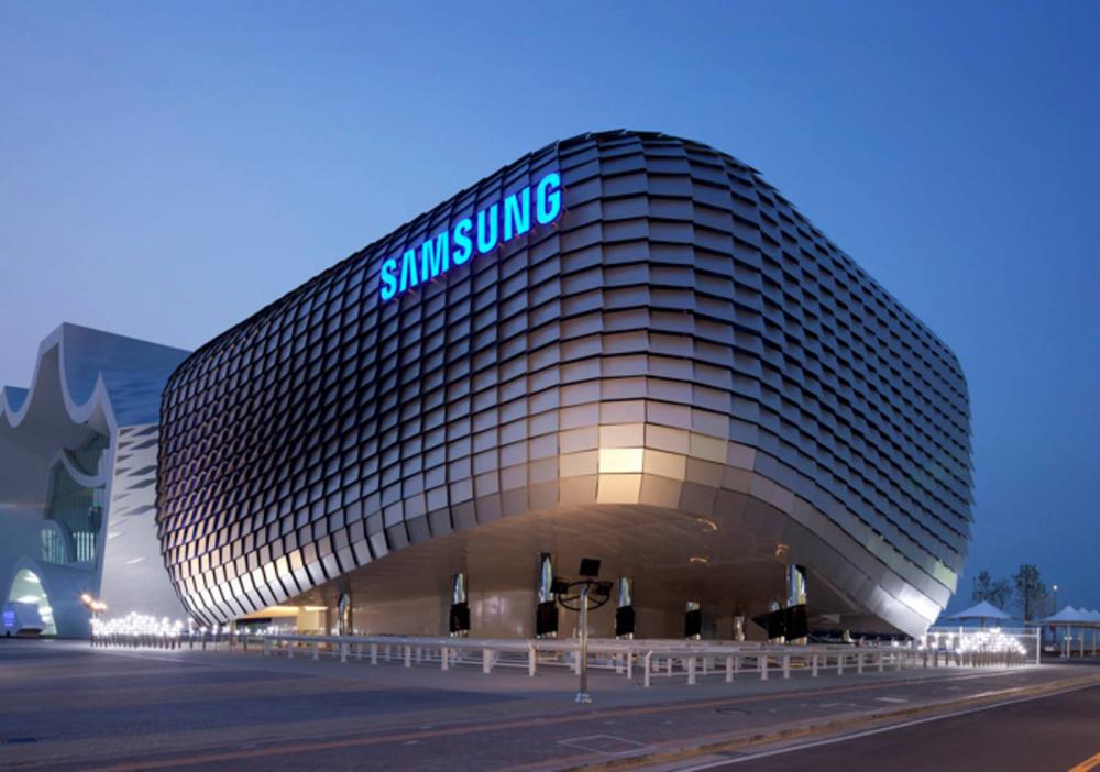Samsung ожидает рекордную прибыль в $80 млрд на фоне возможного сокращения выпуска смартфонов