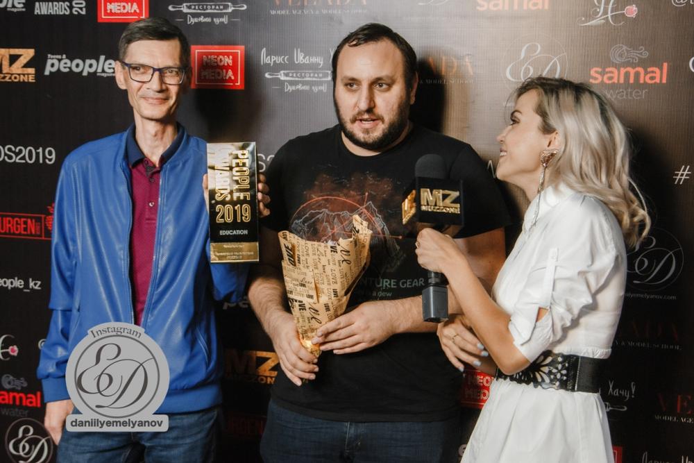 Телешкола MUZZONE признана лучшей в Казахстане по версии People Awards