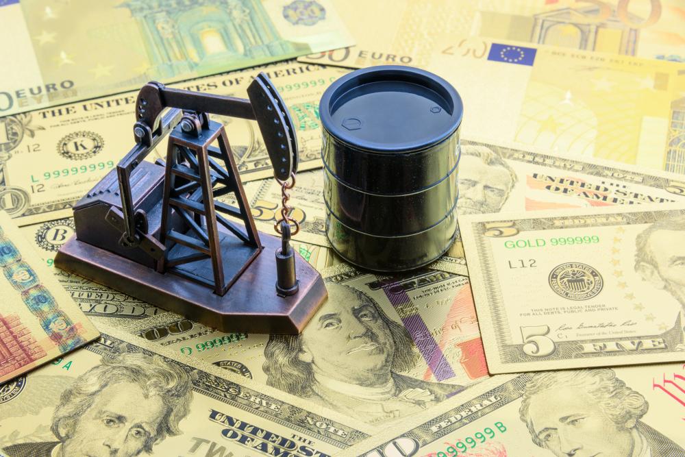 Поступления от экспорта нефти сократились на $740 млн в июле