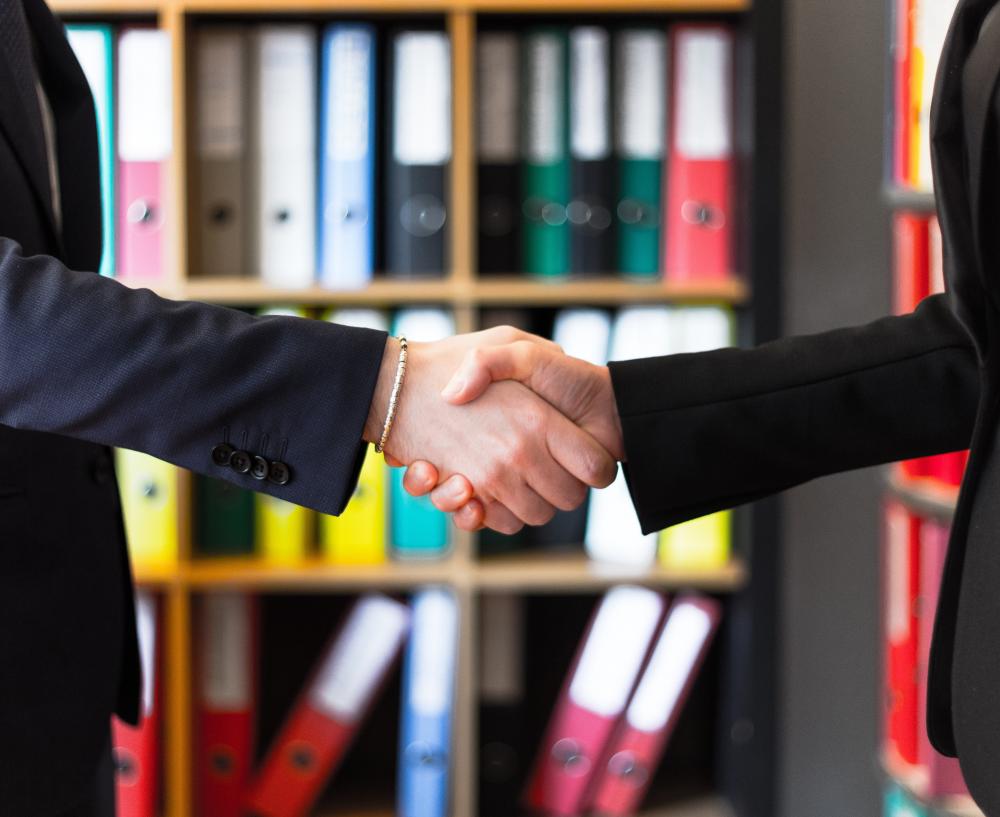 Аргументы не работают. Как победить в переговорах, используя «боль» противника