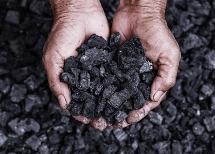 В РК ввели временный запрет на вывоз угля
