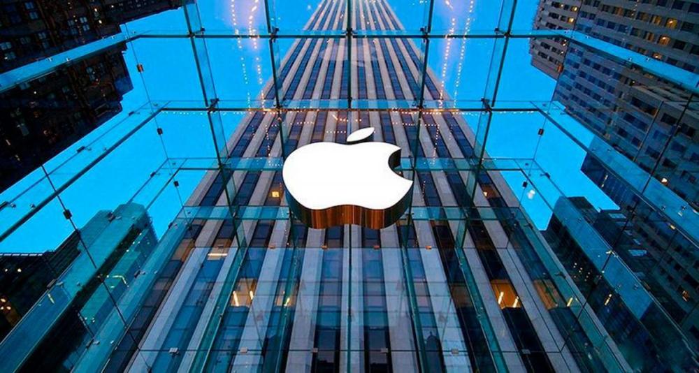 Apple включит фильмы и игры в iCloud+ за 499 тенге в Казахстане